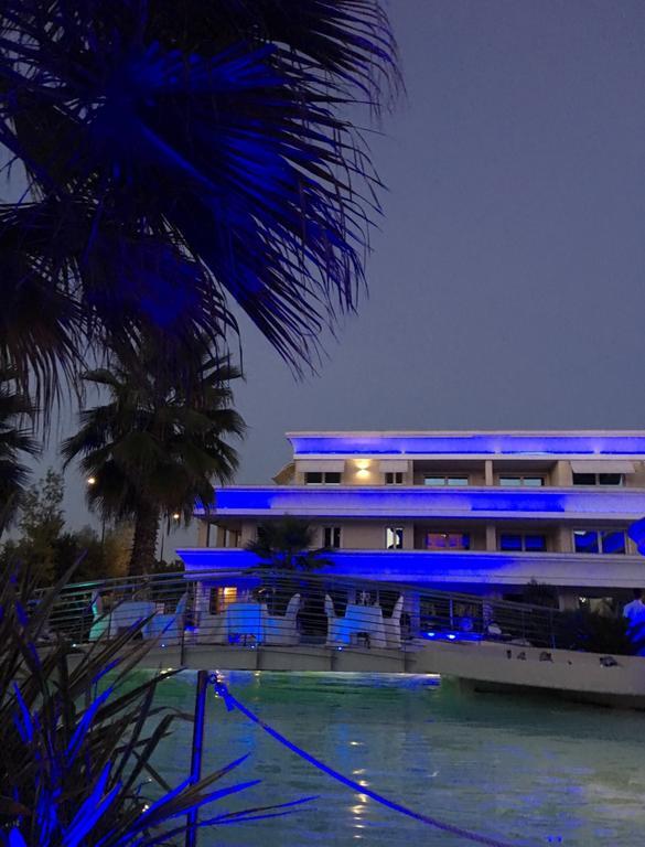 Relais Du Lac Desenzano del Garda Luaran gambar