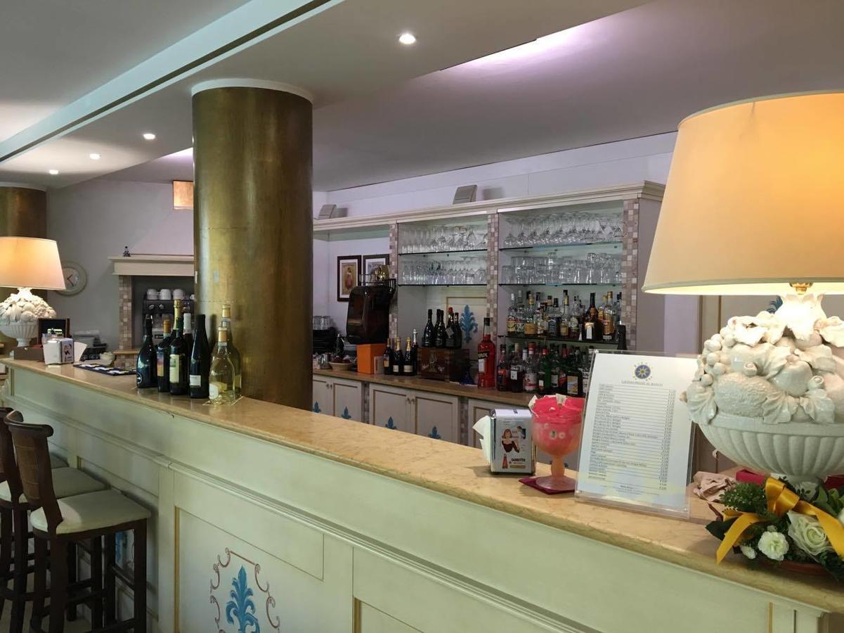 Relais Du Lac Desenzano del Garda Luaran gambar