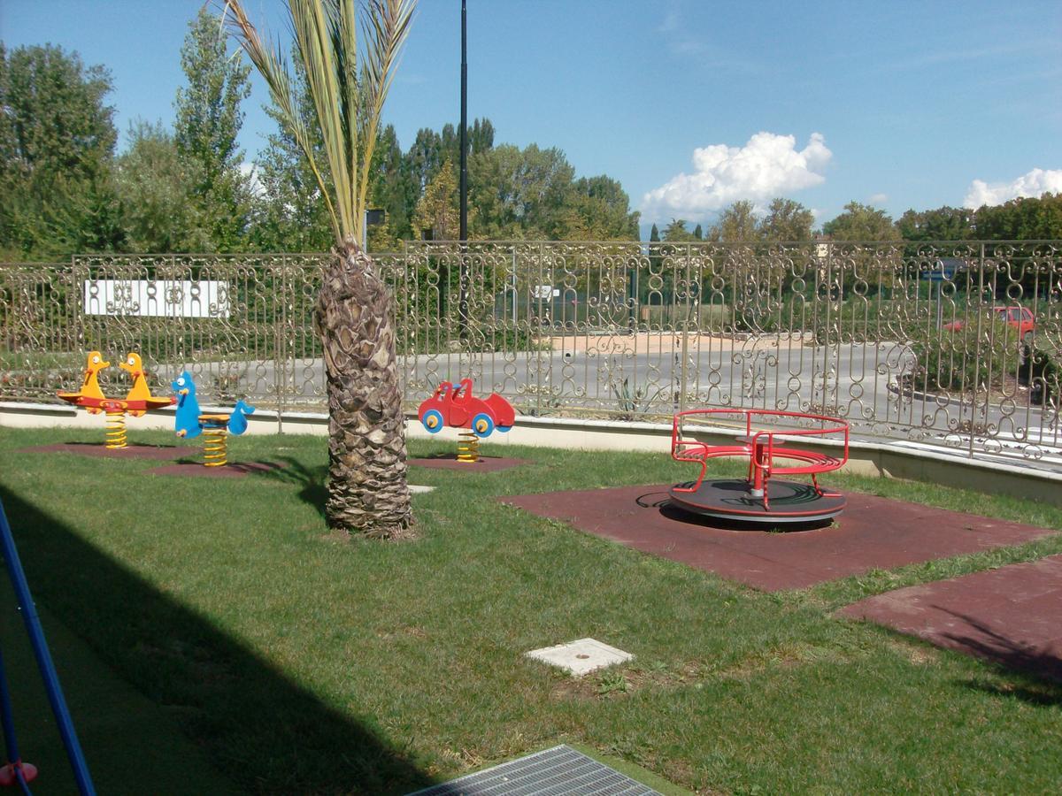 Relais Du Lac Desenzano del Garda Luaran gambar